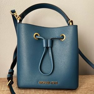 Michael Kors Crossbody Bag